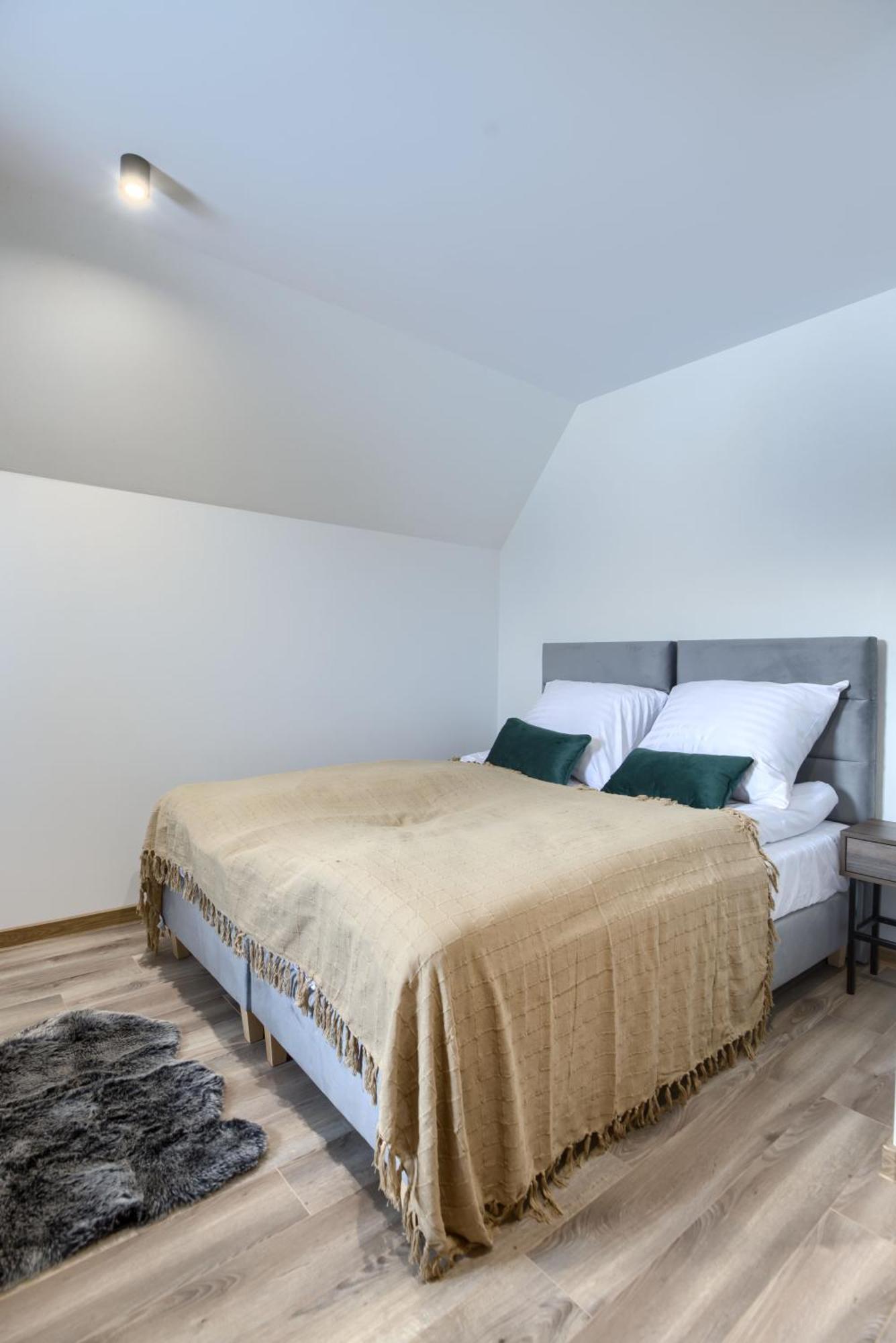 Hill House Apartamenty Бялка Татранска Стая снимка